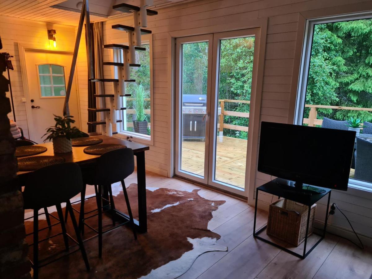 Pinebo Palace Guesthouse 얼레켐 외부 사진