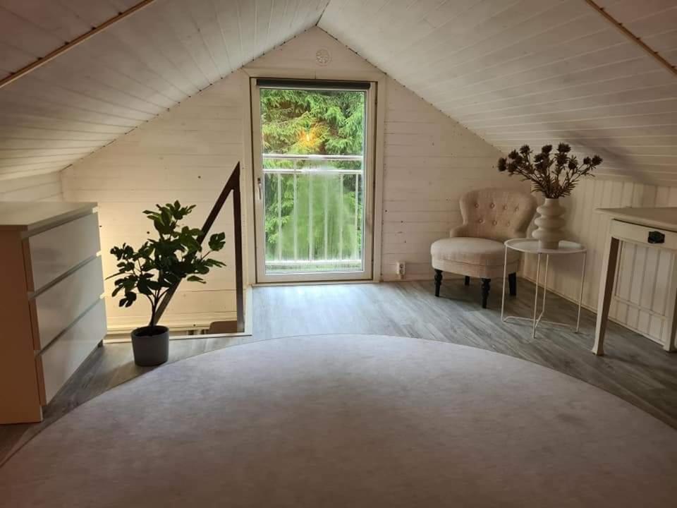 Pinebo Palace Guesthouse 얼레켐 외부 사진